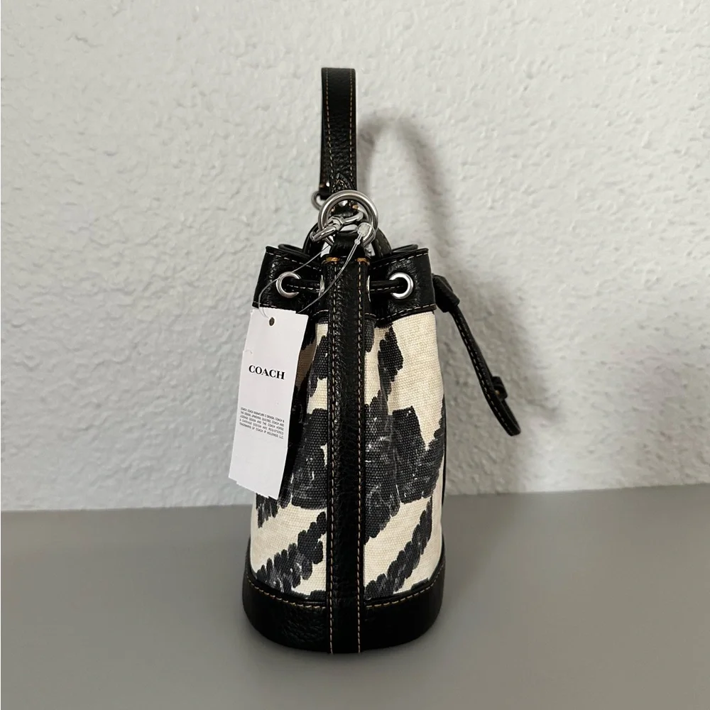 NWT COACH Mini‎ Dempsey Bucket Bag With Houndstooth Print And Patch